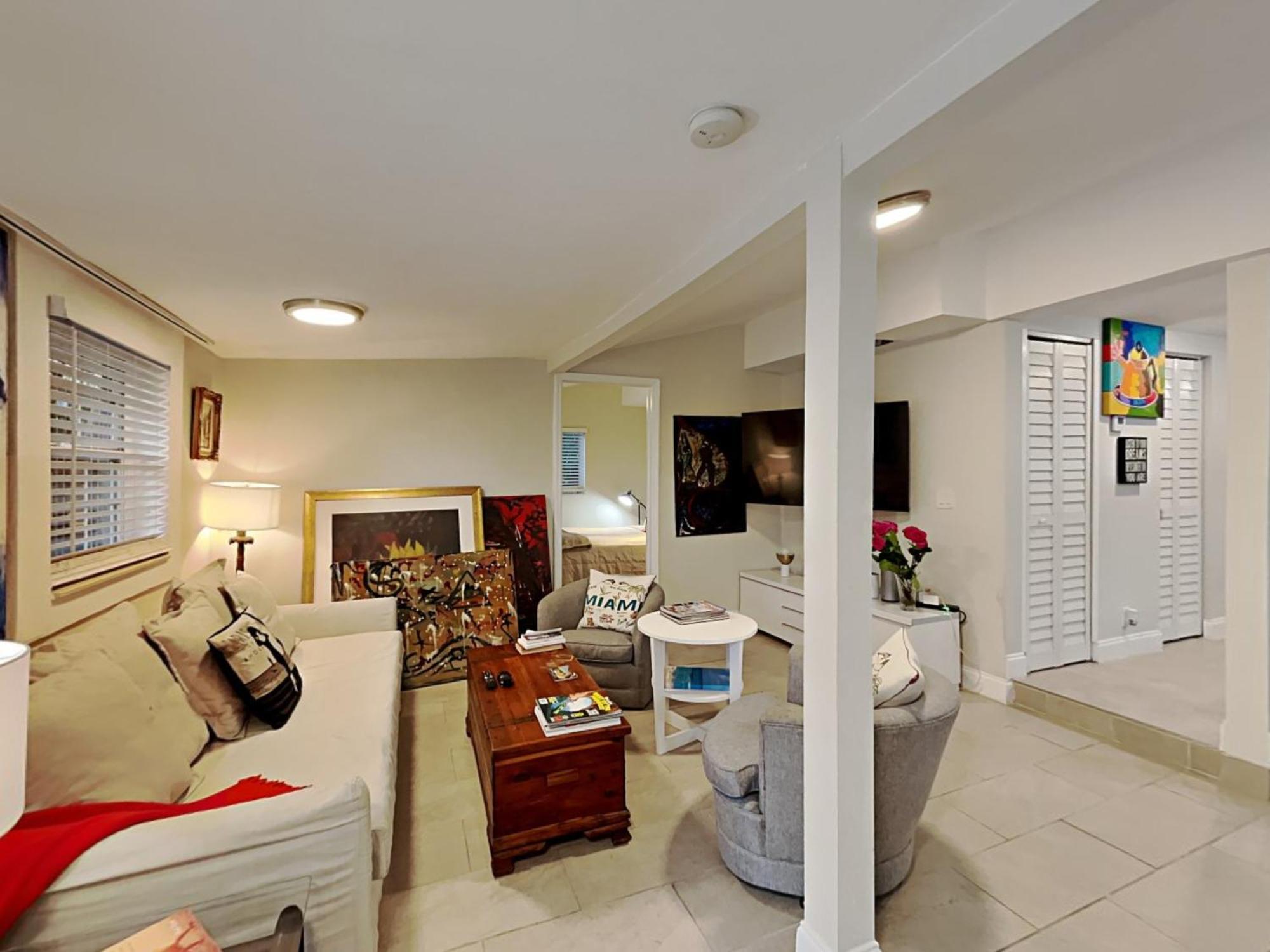 Private Rooms At Miami Centrally Located With Free Parking Esterno foto