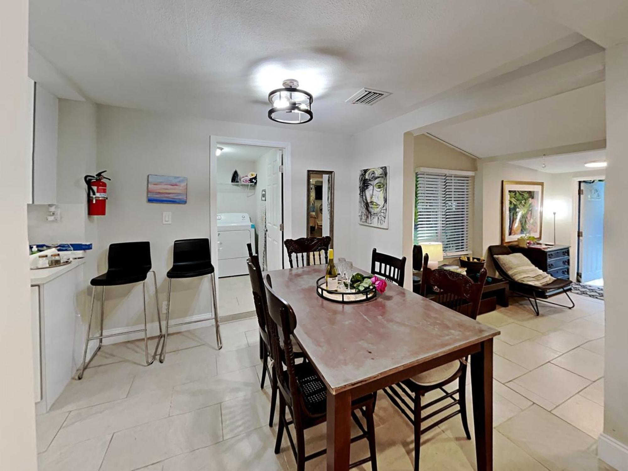 Private Rooms At Miami Centrally Located With Free Parking Esterno foto
