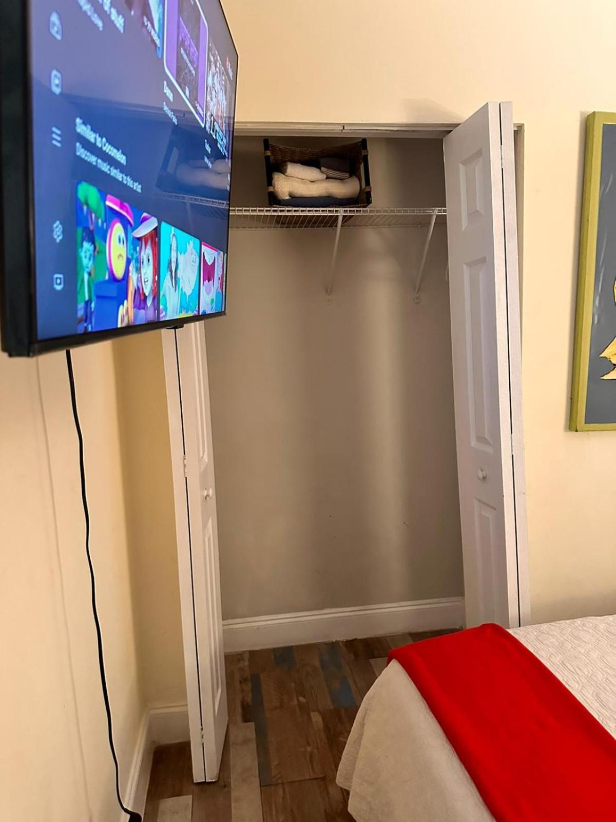 Private Rooms At Miami Centrally Located With Free Parking Esterno foto